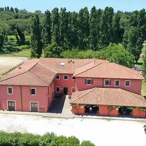 3* Otel Casale La Sterpaia